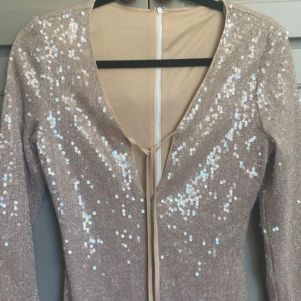 NWT CUPSHE Sequin Flared Sleeve Maxi Dress - Picture 7 of 14
